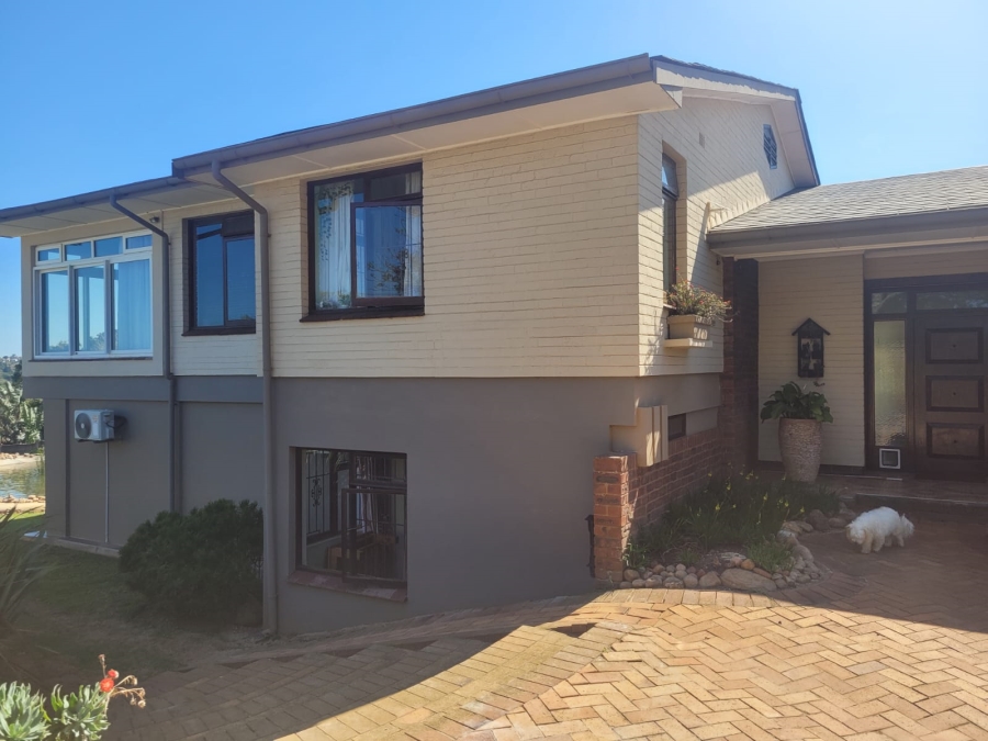 4 Bedroom Property for Sale in Shelly Beach KwaZulu-Natal