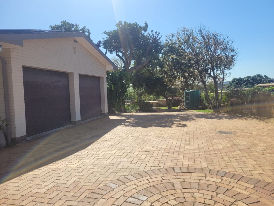 4 Bedroom Property for Sale in Shelly Beach KwaZulu-Natal