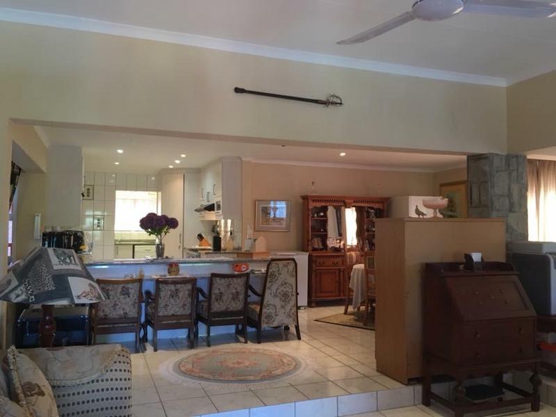 6 Bedroom Property for Sale in Trafalgar KwaZulu-Natal