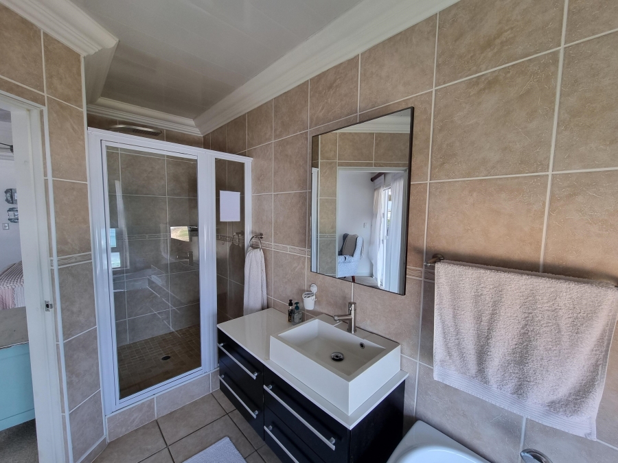 3 Bedroom Property for Sale in Uvongo Beach KwaZulu-Natal