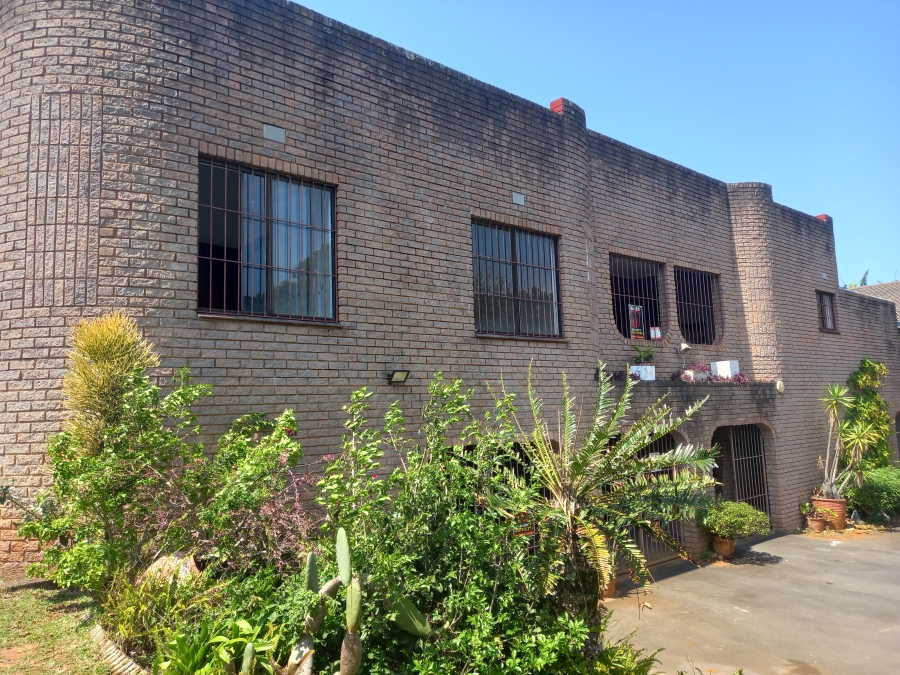 3 Bedroom Property for Sale in Uvongo KwaZulu-Natal