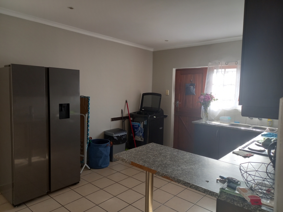 2 Bedroom Property for Sale in Margate KwaZulu-Natal