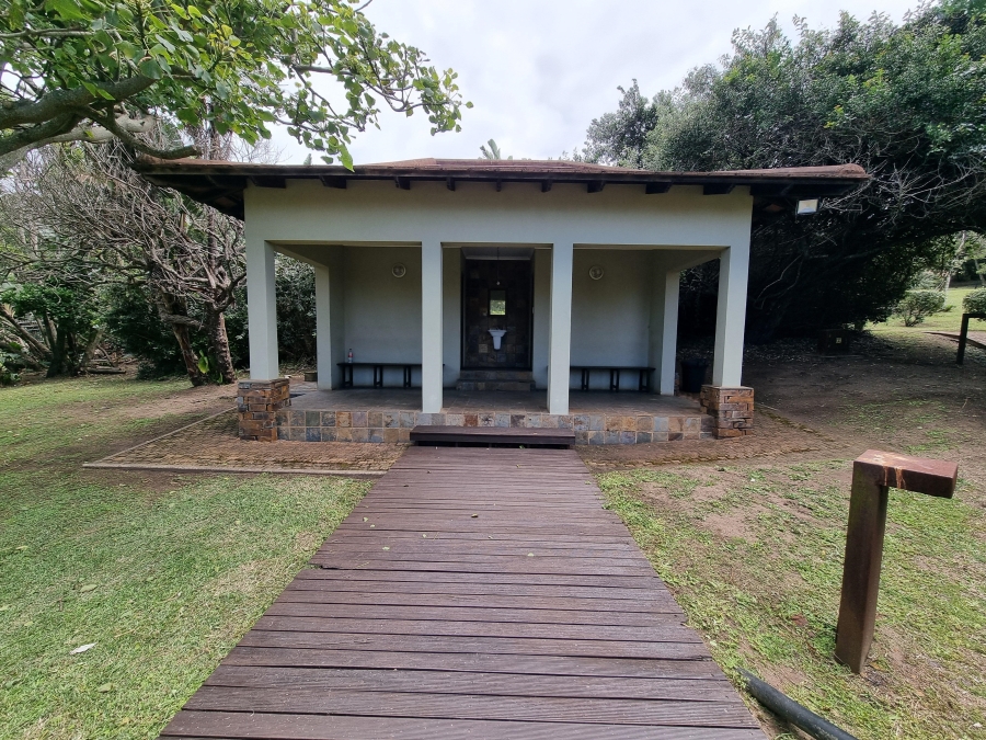 3 Bedroom Property for Sale in Leisure Bay KwaZulu-Natal