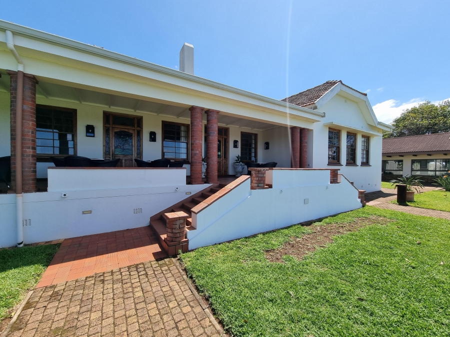 5 Bedroom Property for Sale in Leisure Bay KwaZulu-Natal