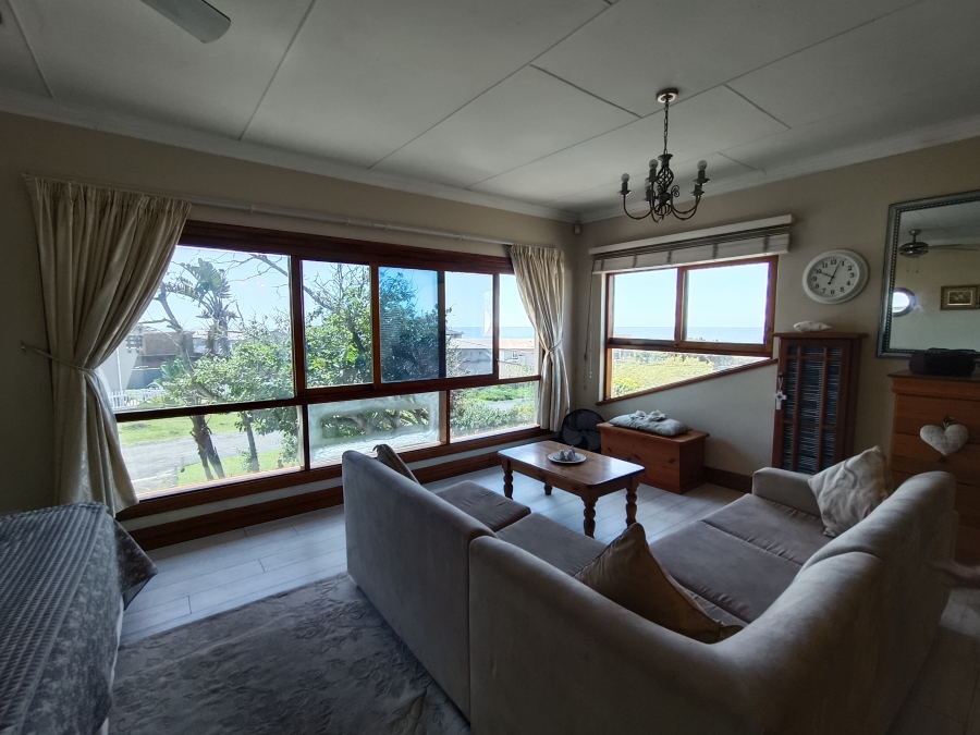 4 Bedroom Property for Sale in Uvongo Beach KwaZulu-Natal