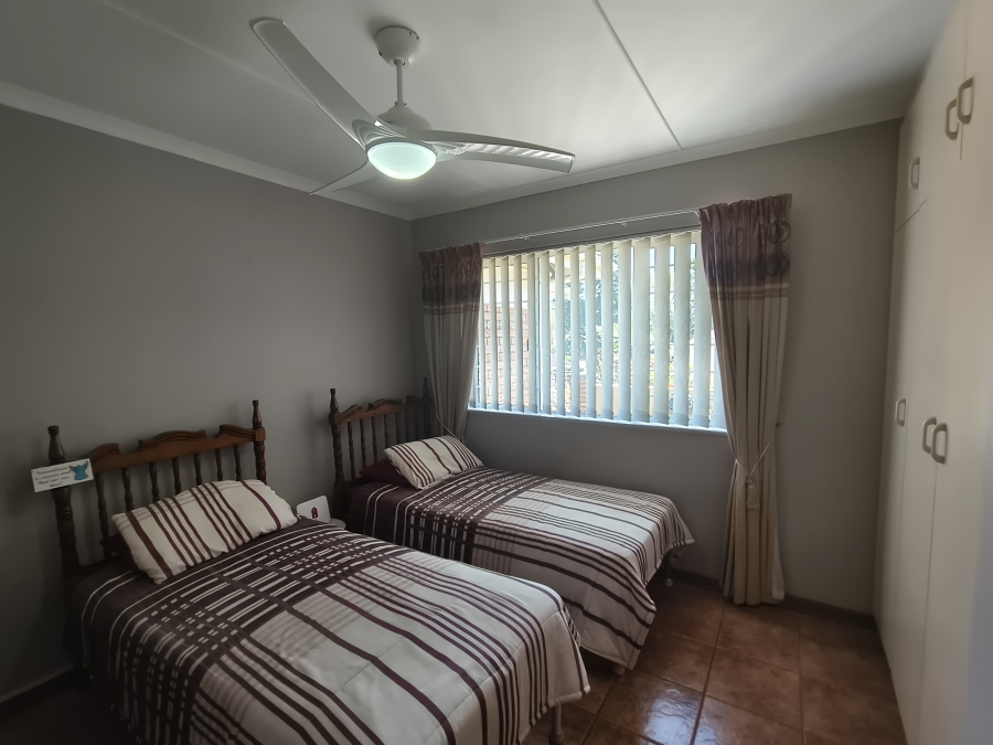 3 Bedroom Property for Sale in Margate KwaZulu-Natal