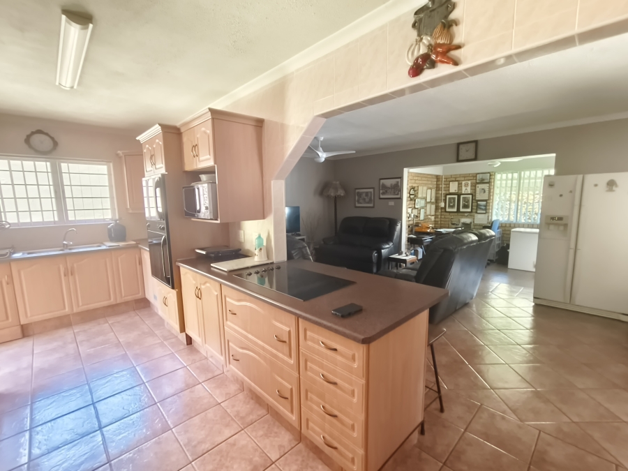 3 Bedroom Property for Sale in Margate KwaZulu-Natal