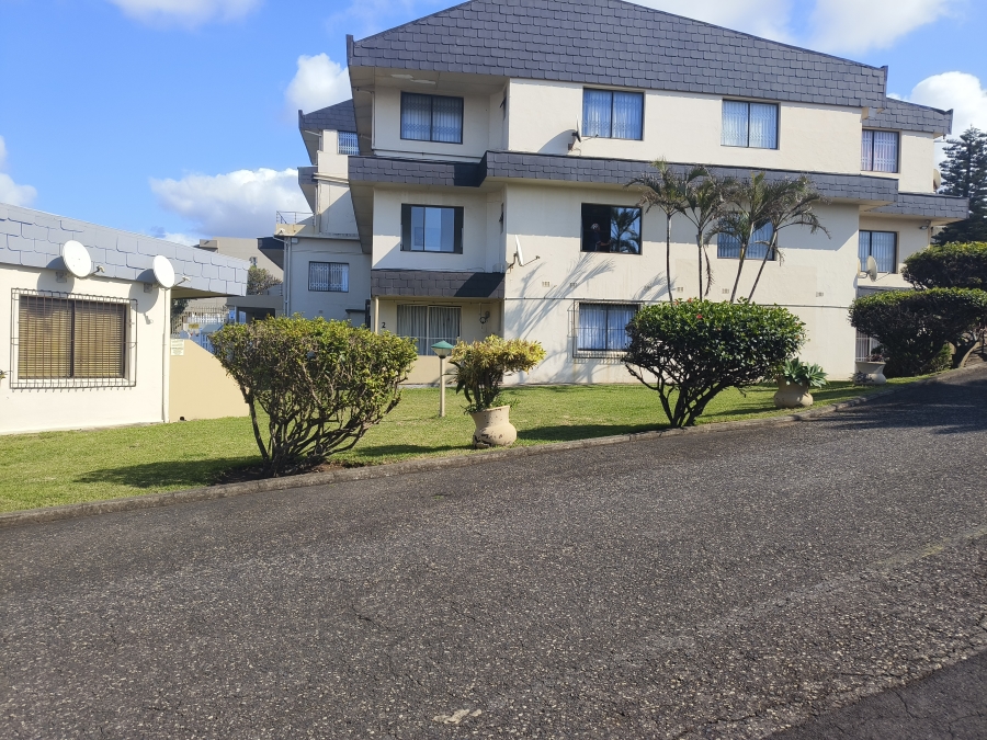 2 Bedroom Property for Sale in Manaba Beach KwaZulu-Natal