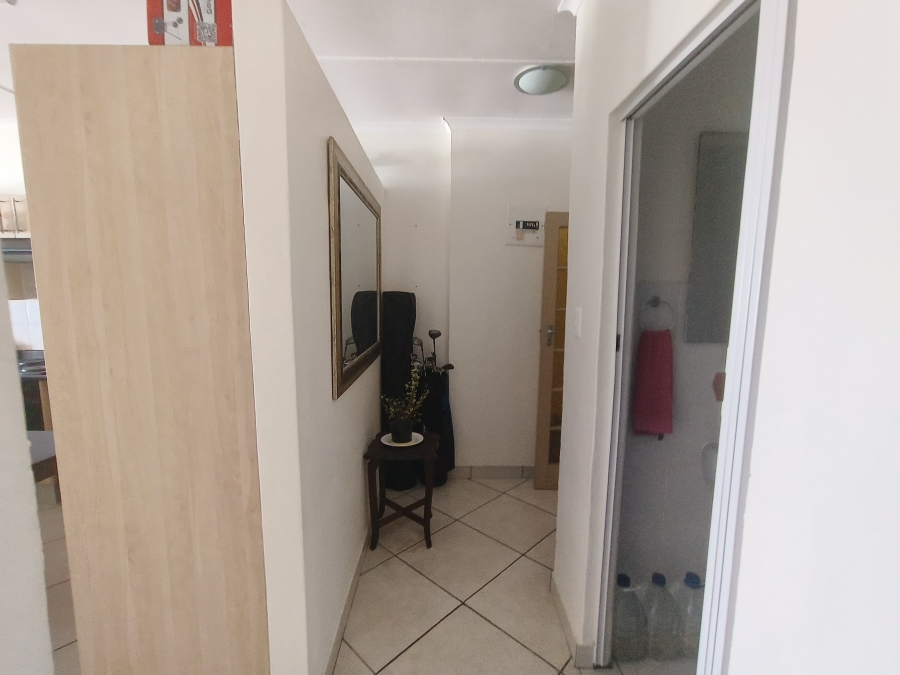 2 Bedroom Property for Sale in Manaba Beach KwaZulu-Natal