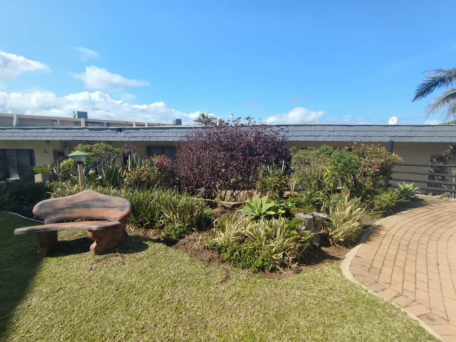 2 Bedroom Property for Sale in Manaba Beach KwaZulu-Natal