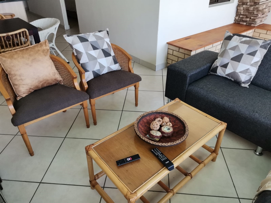 2 Bedroom Property for Sale in Manaba Beach KwaZulu-Natal