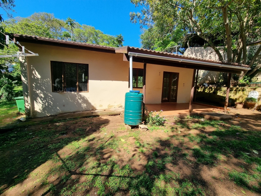 8 Bedroom Property for Sale in Anerley KwaZulu-Natal