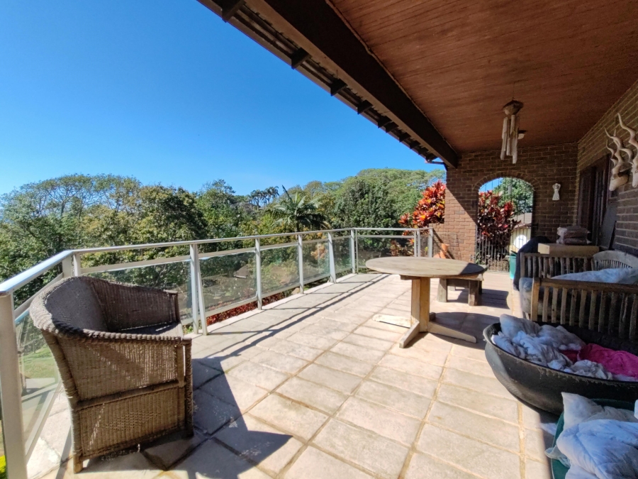 8 Bedroom Property for Sale in Anerley KwaZulu-Natal