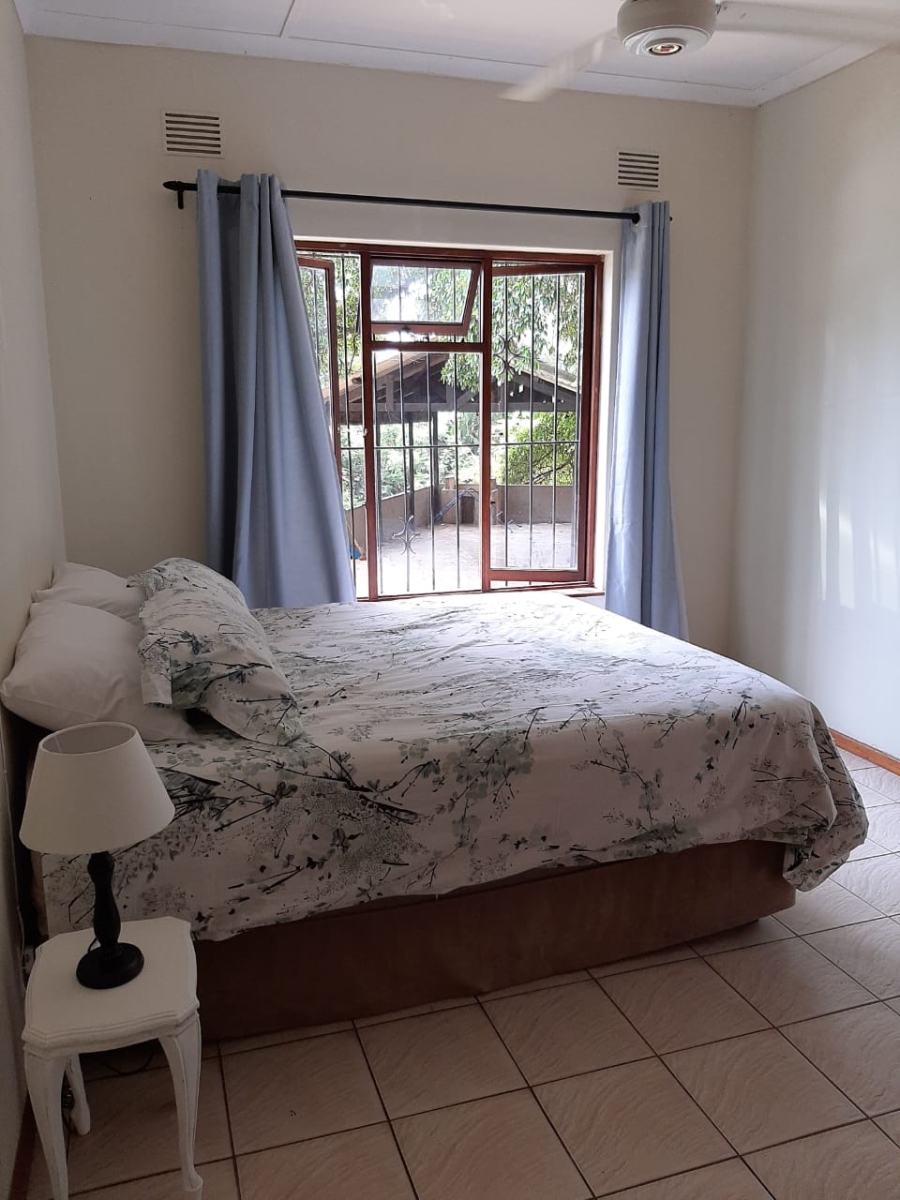 8 Bedroom Property for Sale in Anerley KwaZulu-Natal