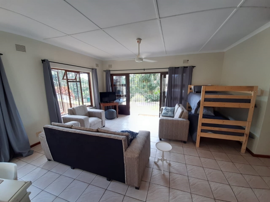 8 Bedroom Property for Sale in Anerley KwaZulu-Natal