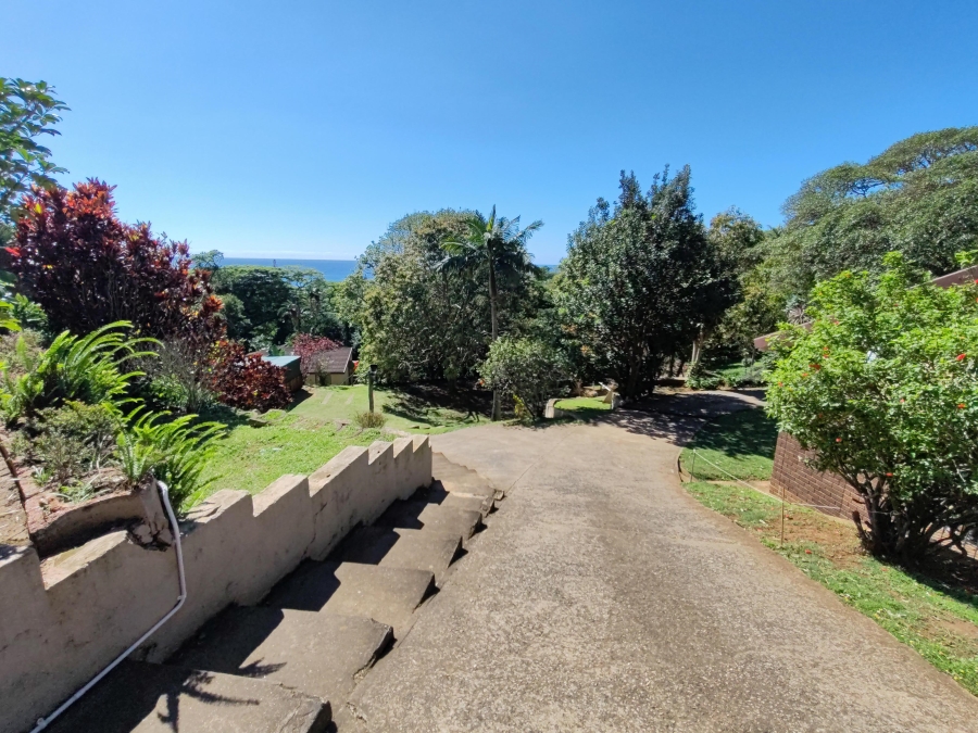 8 Bedroom Property for Sale in Anerley KwaZulu-Natal