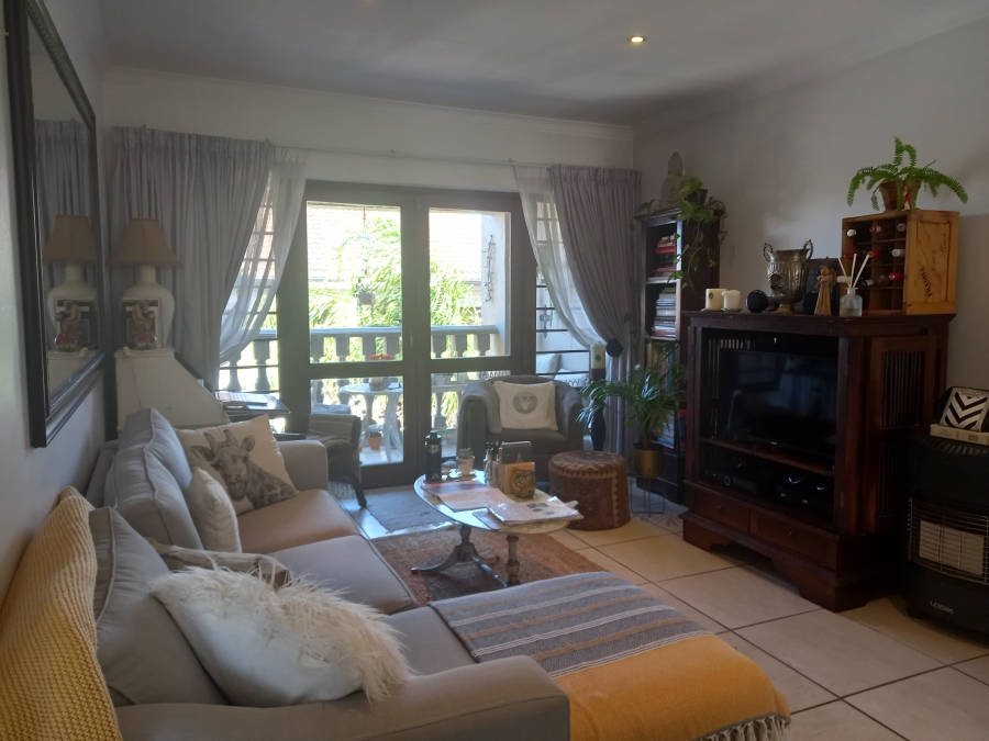 2 Bedroom Property for Sale in Uvongo KwaZulu-Natal