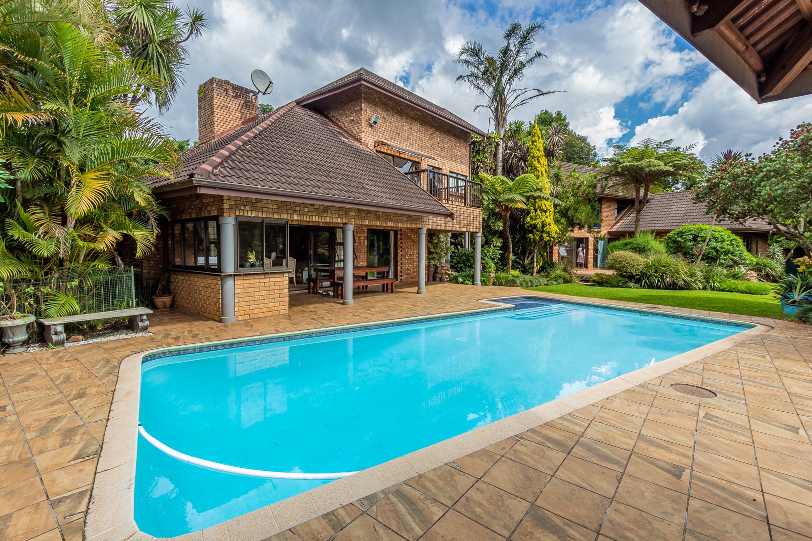 6 Bedroom Property for Sale in Summerveld KwaZulu-Natal