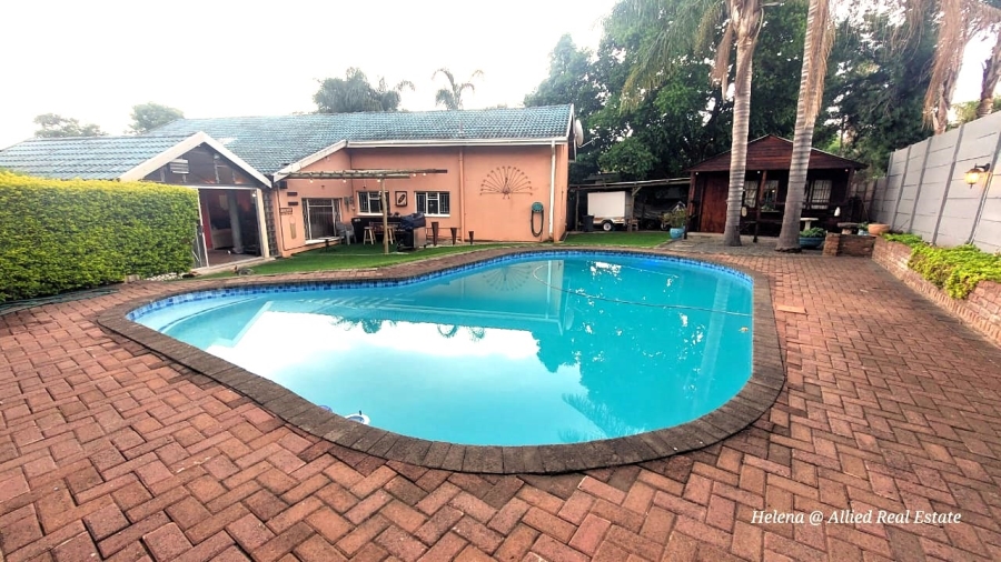 3 Bedroom Property for Sale in Aviary Hill KwaZulu-Natal