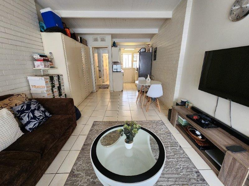 1 Bedroom Property for Sale in Pinetown KwaZulu-Natal