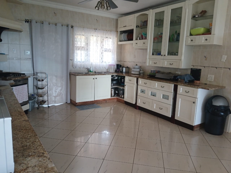 6 Bedroom Property for Sale in Mtunzini KwaZulu-Natal