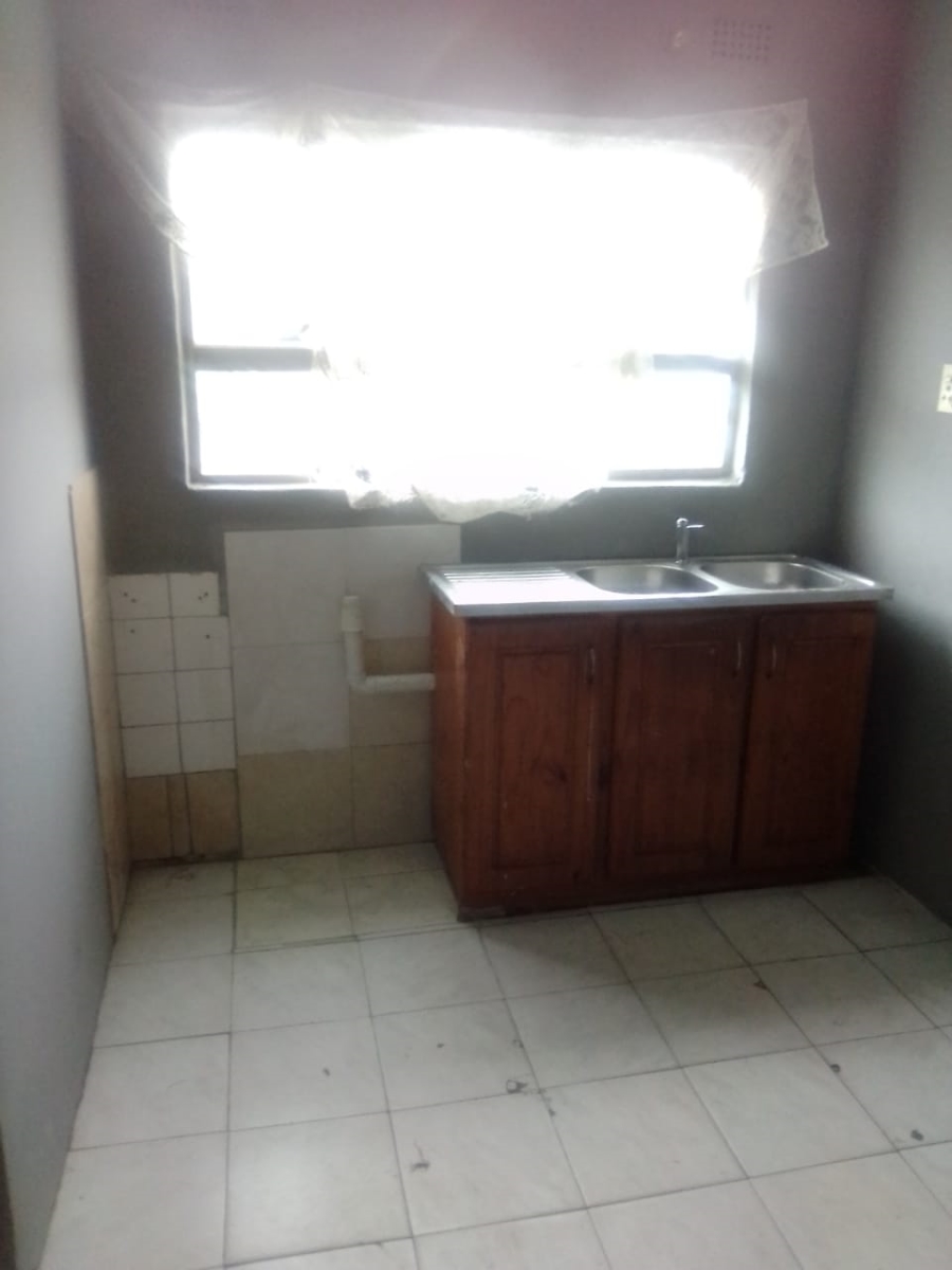 To Let 1 Bedroom Property for Rent in Jacobs KwaZulu-Natal