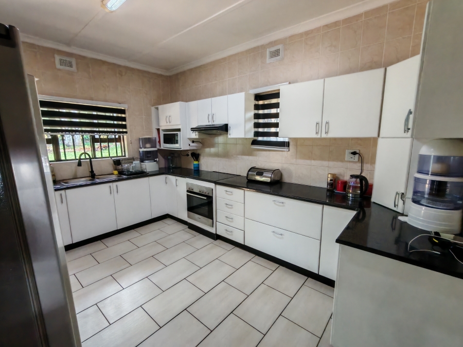 3 Bedroom Property for Sale in Boughton KwaZulu-Natal