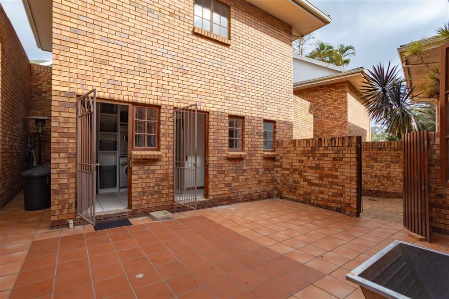 3 Bedroom Property for Sale in Dawncliffe KwaZulu-Natal