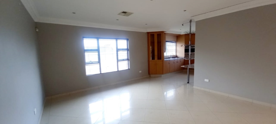 To Let 4 Bedroom Property for Rent in Somerset Park KwaZulu-Natal