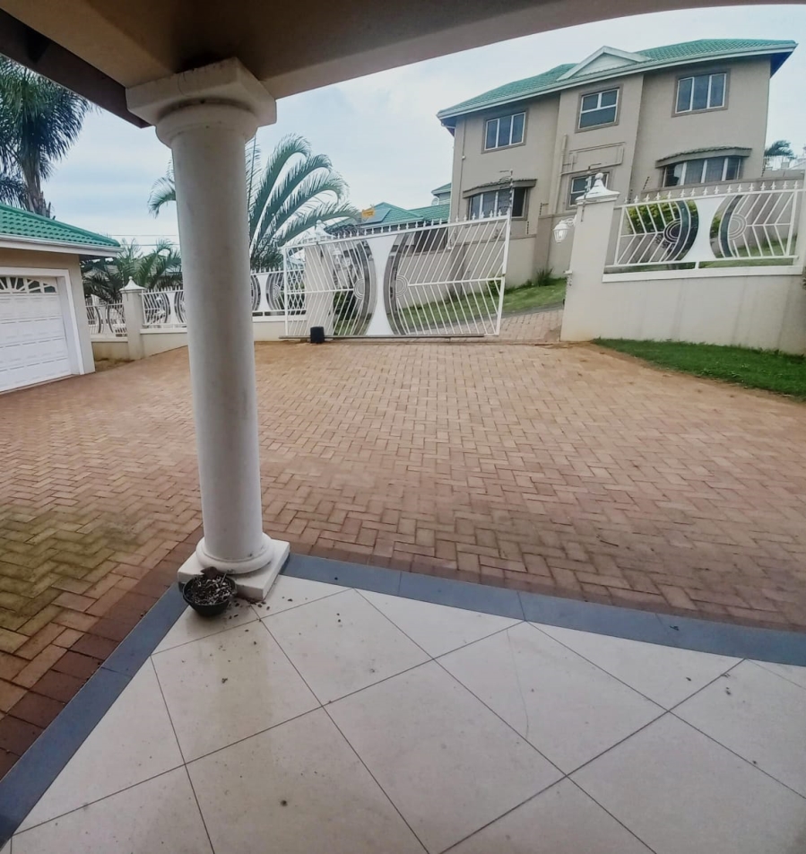 To Let 4 Bedroom Property for Rent in Somerset Park KwaZulu-Natal