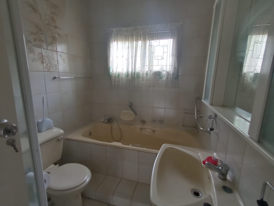 3 Bedroom Property for Sale in Sea View KwaZulu-Natal