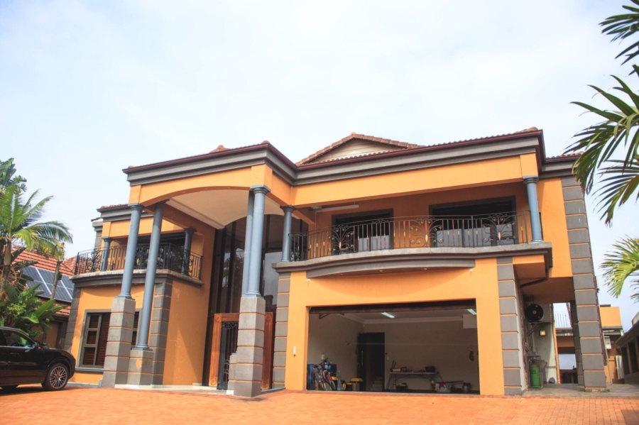 6 Bedroom Property for Sale in Ocean View KwaZulu-Natal