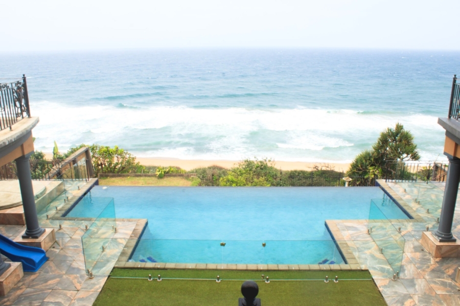 6 Bedroom Property for Sale in Ocean View KwaZulu-Natal