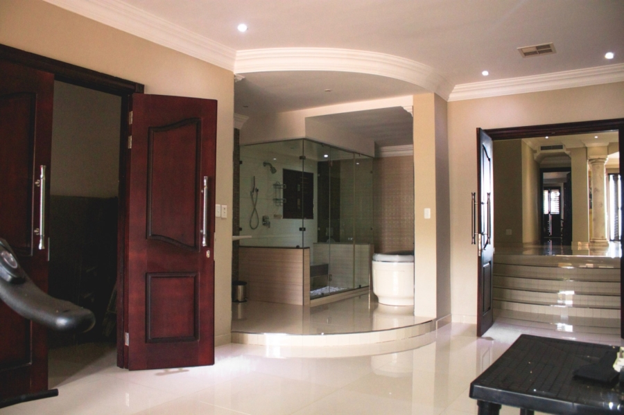 6 Bedroom Property for Sale in Ocean View KwaZulu-Natal