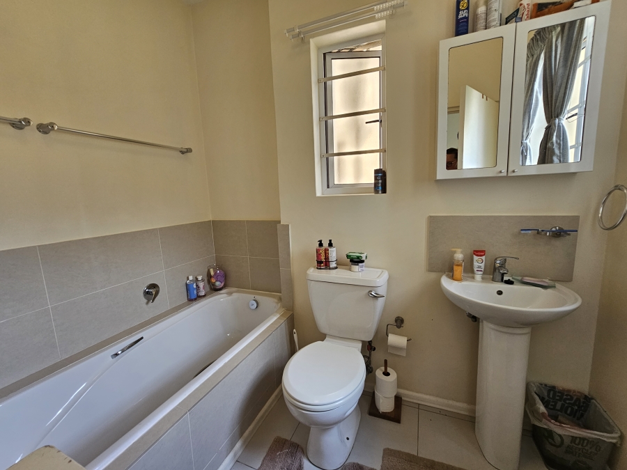 To Let 2 Bedroom Property for Rent in Sheffield Beach KwaZulu-Natal