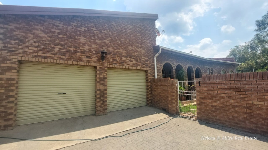 To Let 3 Bedroom Property for Rent in Aviary Hill KwaZulu-Natal