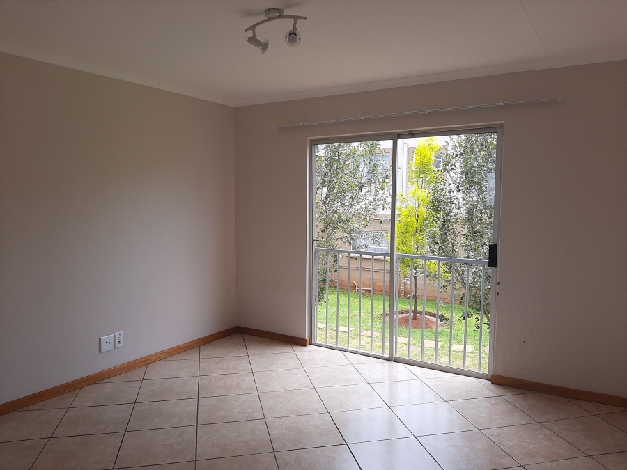 To Let 2 Bedroom Property for Rent in Sunnyridge KwaZulu-Natal