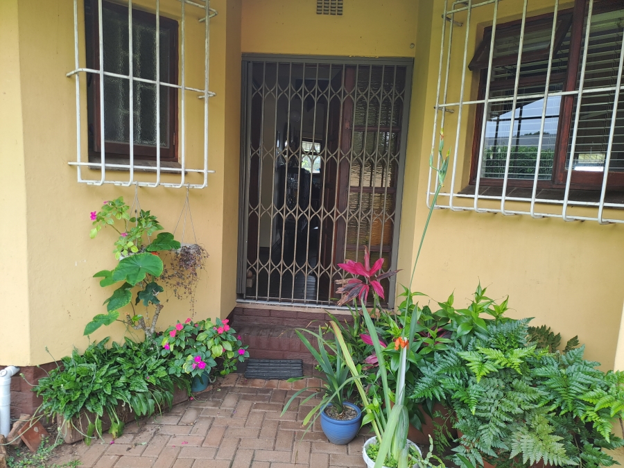 5 Bedroom Property for Sale in Margate KwaZulu-Natal