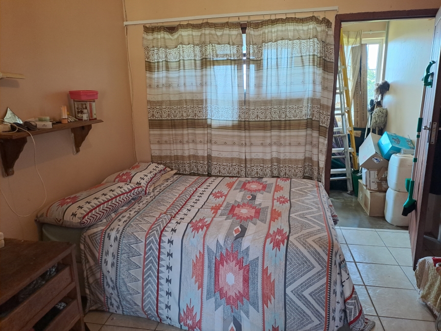 5 Bedroom Property for Sale in Margate KwaZulu-Natal