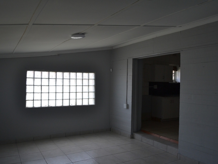 To Let 3 Bedroom Property for Rent in Ocean View KwaZulu-Natal