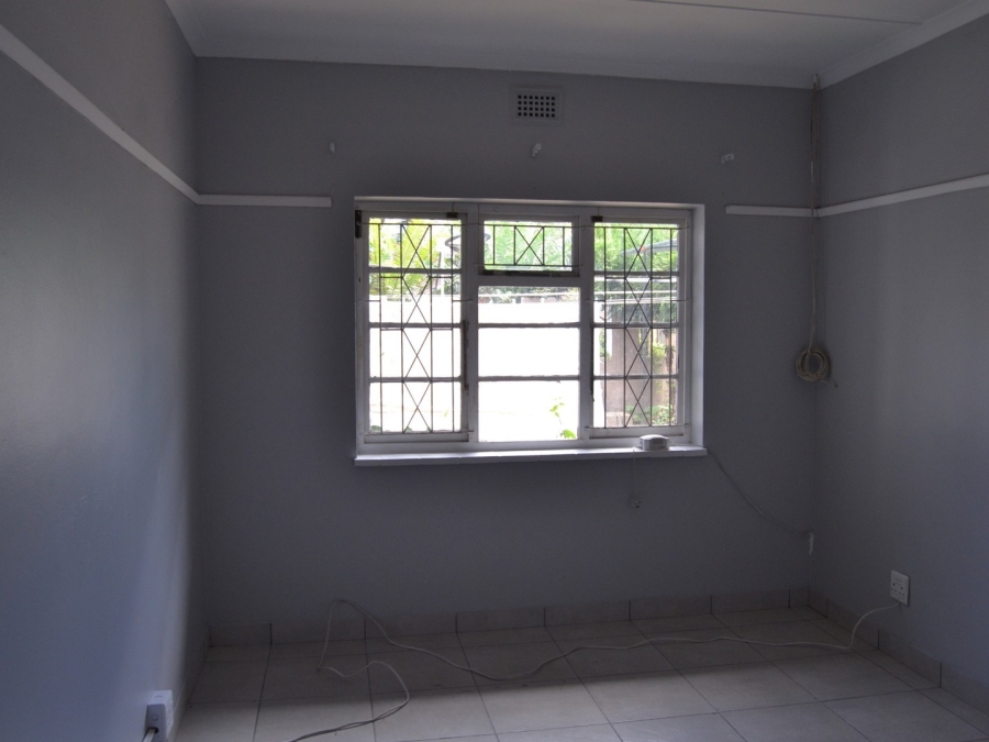 To Let 3 Bedroom Property for Rent in Ocean View KwaZulu-Natal