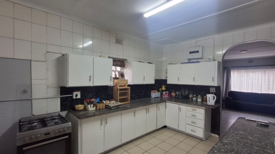 To Let 3 Bedroom Property for Rent in Ocean View KwaZulu-Natal