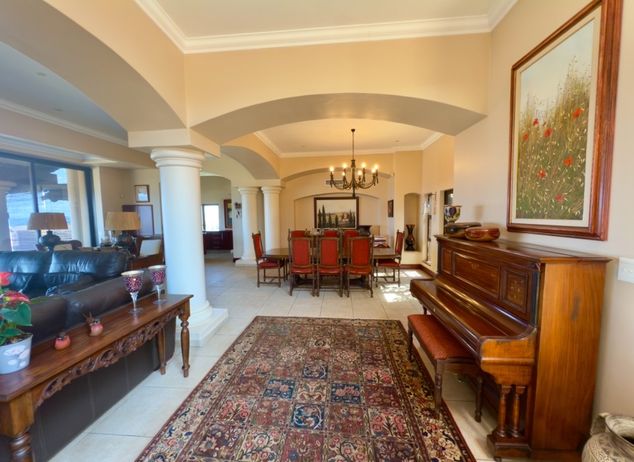 4 Bedroom Property for Sale in Umhlanga KwaZulu-Natal