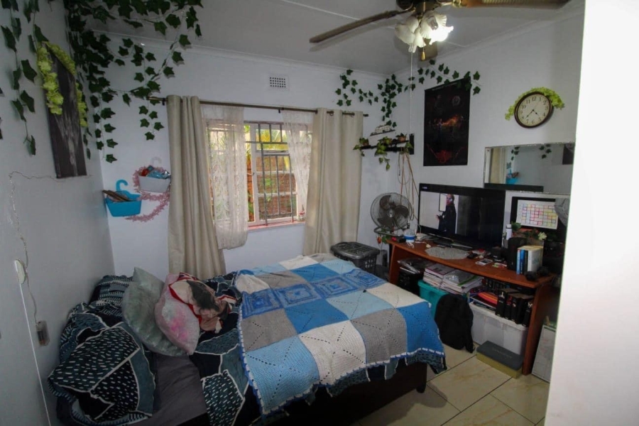 To Let 3 Bedroom Property for Rent in Ocean View KwaZulu-Natal