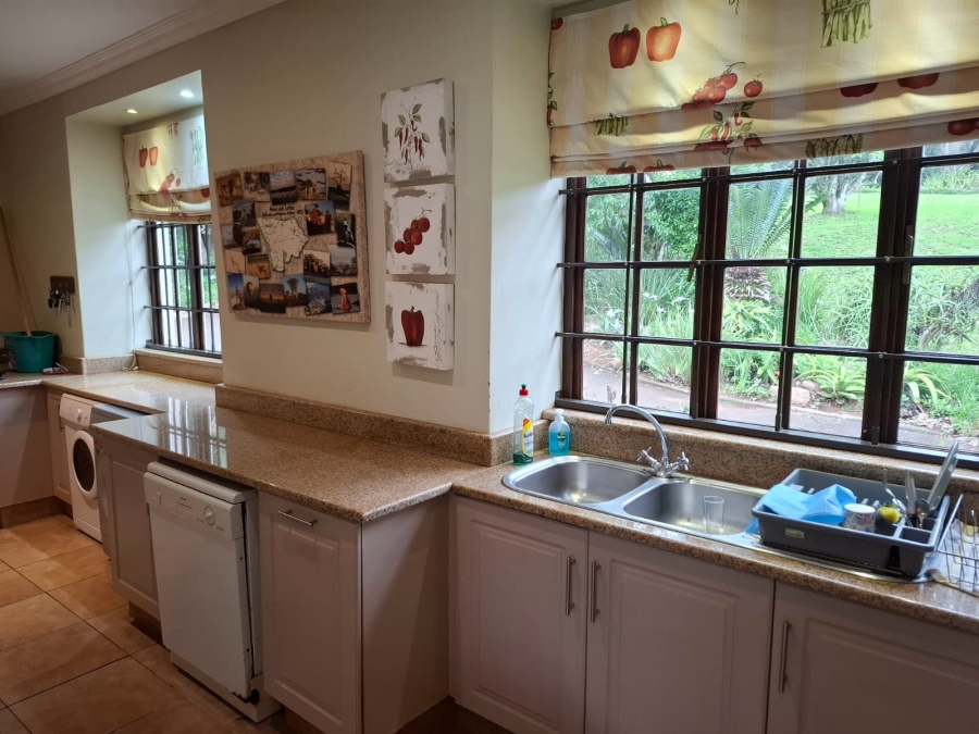 4 Bedroom Property for Sale in Hillcrest Central KwaZulu-Natal