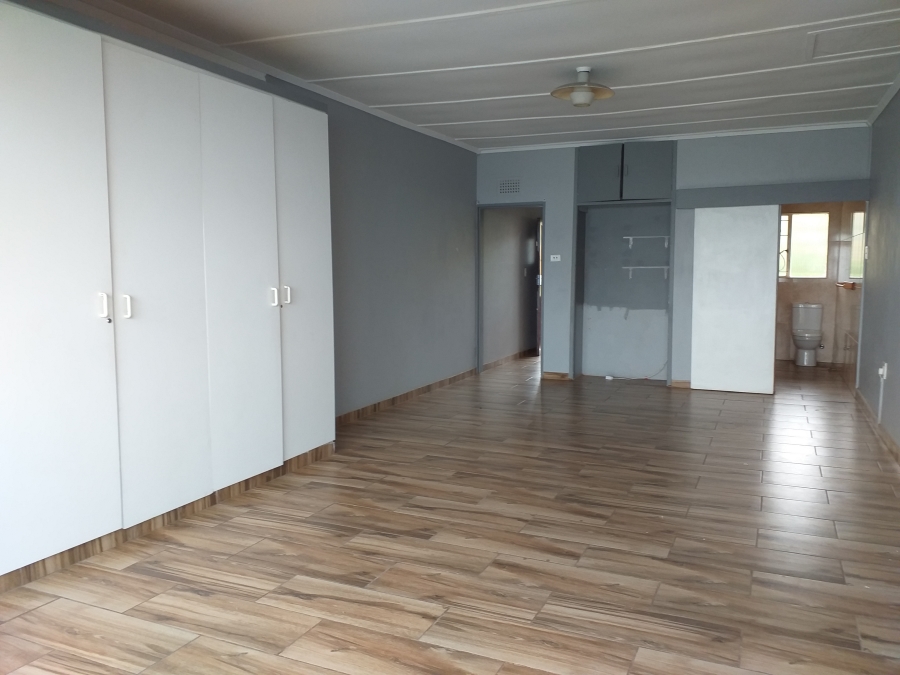 To Let 1 Bedroom Property for Rent in Warner Beach KwaZulu-Natal