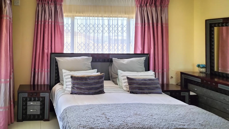 4 Bedroom Property for Sale in Sheffield Beach KwaZulu-Natal