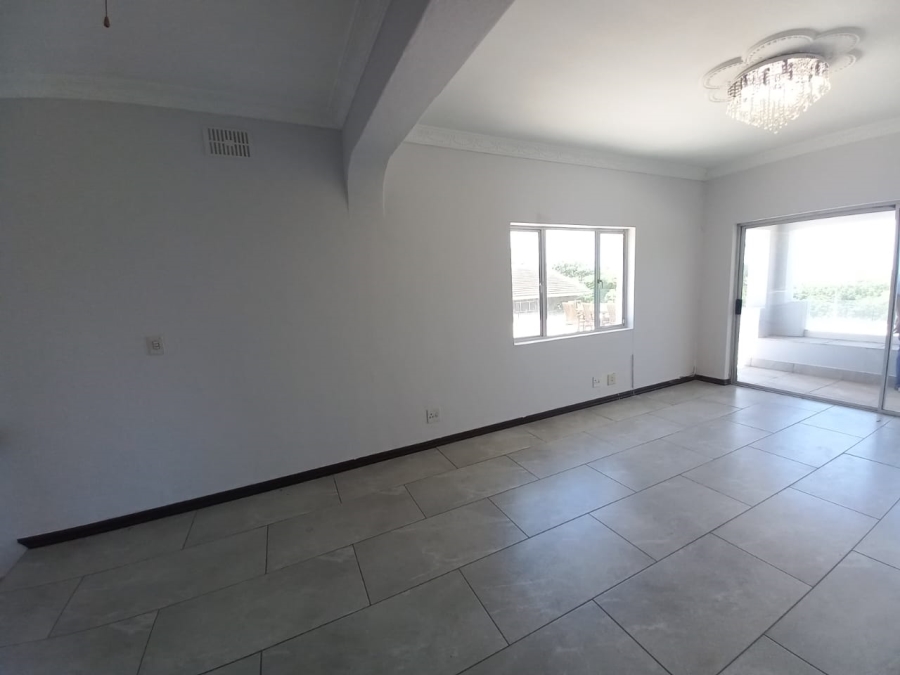 To Let 5 Bedroom Property for Rent in Umhlanga KwaZulu-Natal