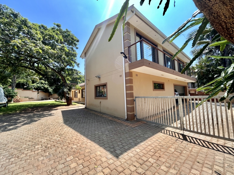 7 Bedroom Property for Sale in Ballito Central KwaZulu-Natal