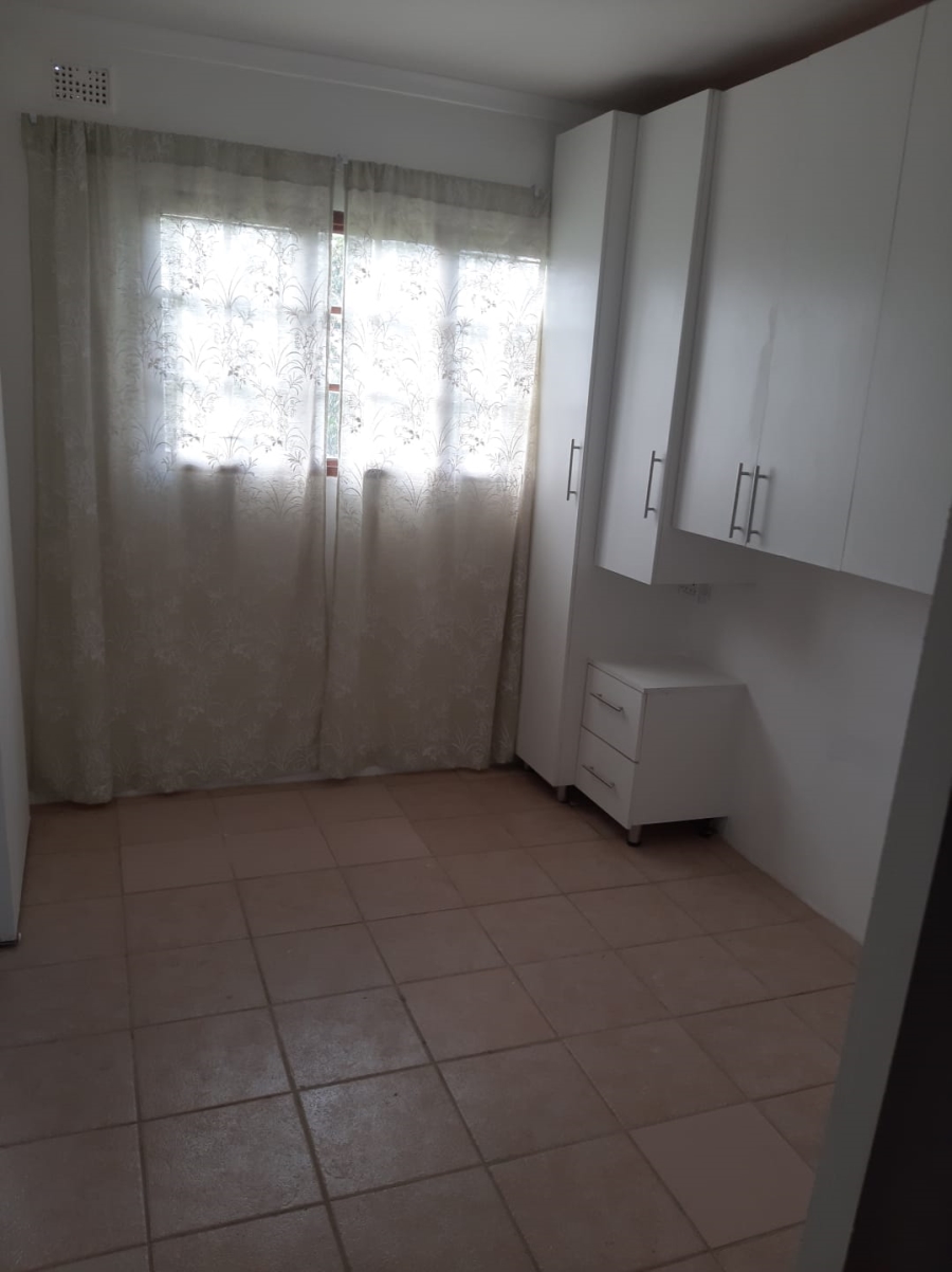 To Let 2 Bedroom Property for Rent in Havenside KwaZulu-Natal